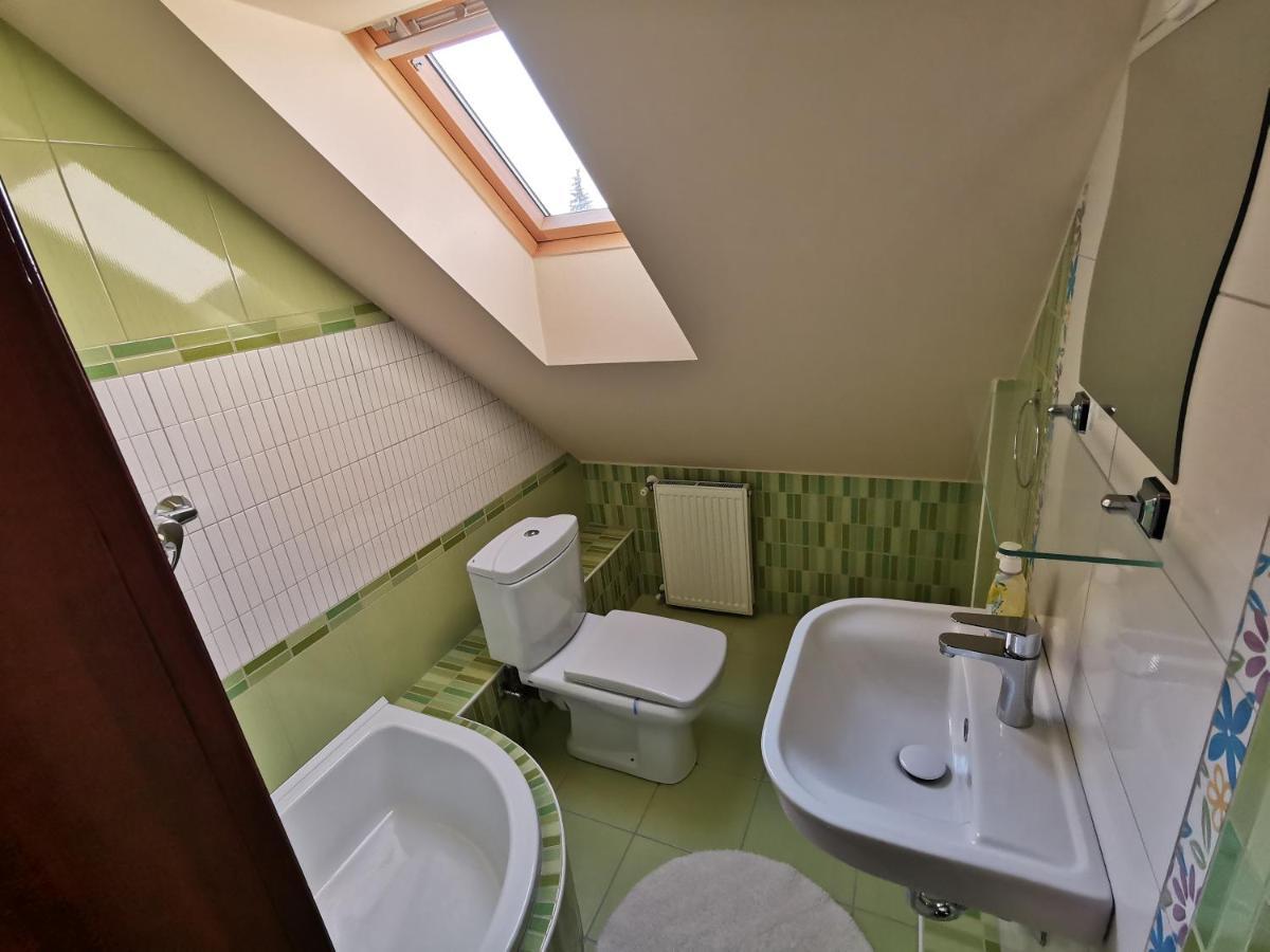 Galery Apartman Дьюла Екстер'єр фото